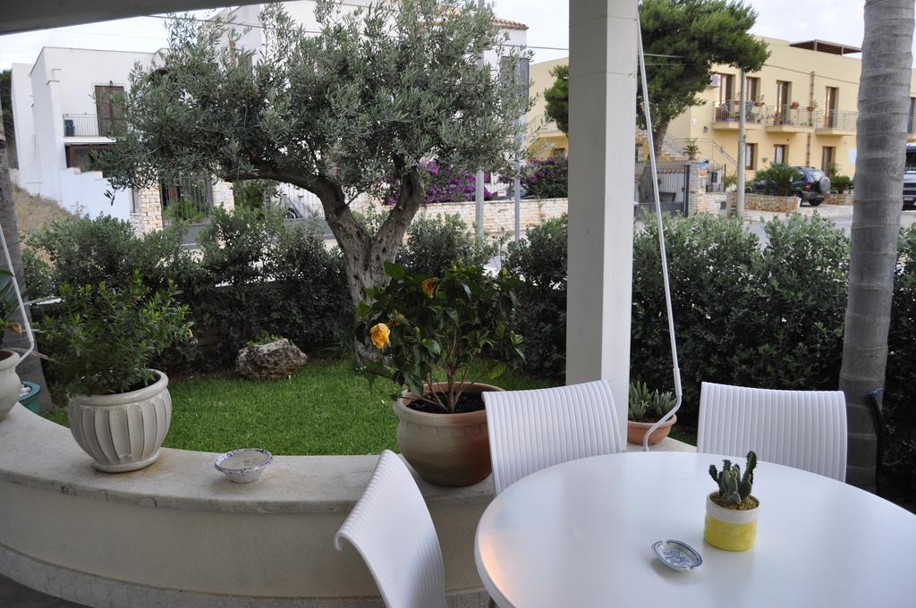 Athena Bed & Breakfast San Vito Lo Capo Bagian luar foto