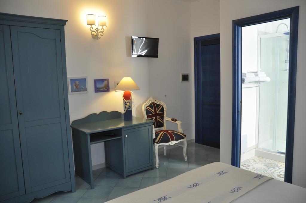 Athena Bed & Breakfast San Vito Lo Capo Ruang foto